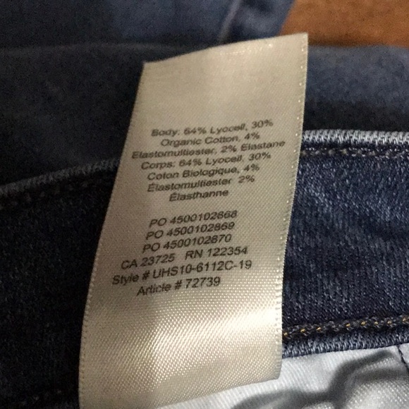 Aritzia Denim Forum Lola High Rise Skinny-Size 26 - Picture 10 of 12